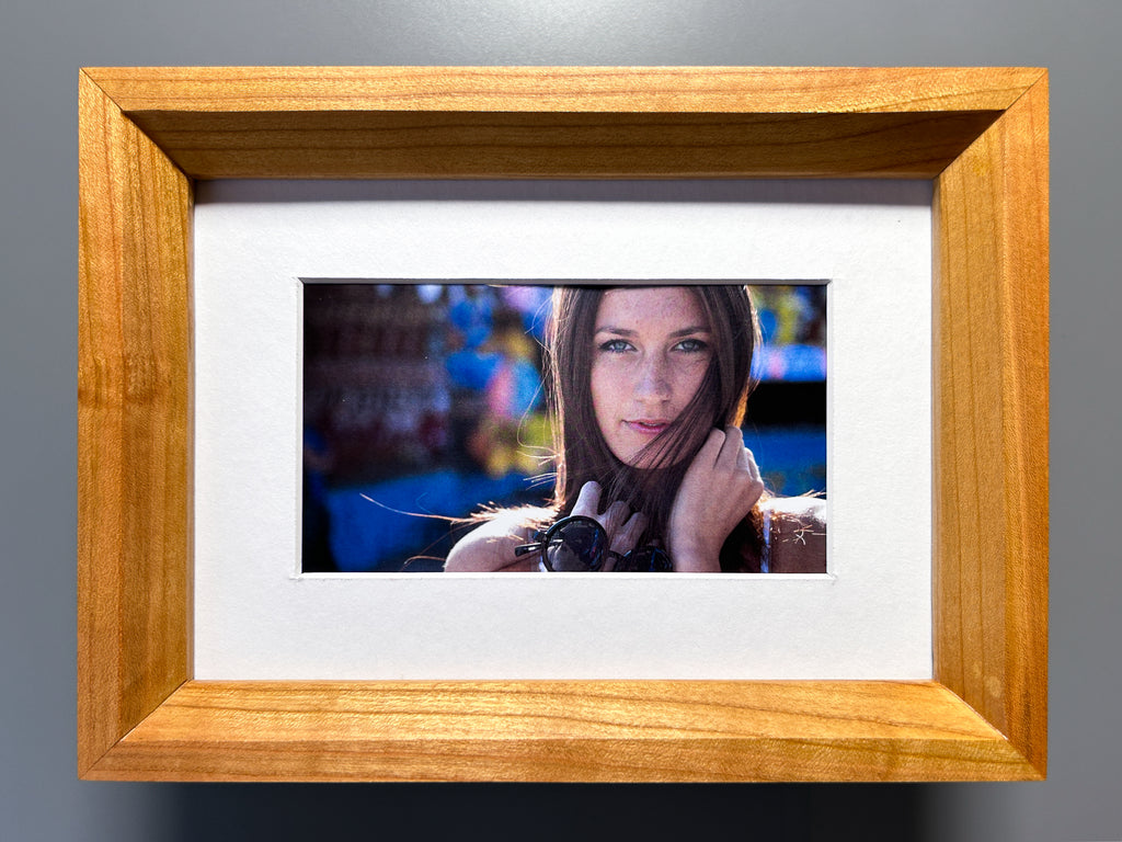 One of a kind picture frame carved from exotic maple wood in Europe 5x7 inches