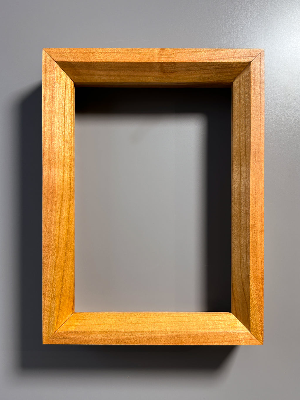 One of a kind picture frame carved from exotic maple wood in Europe 5x7 inches