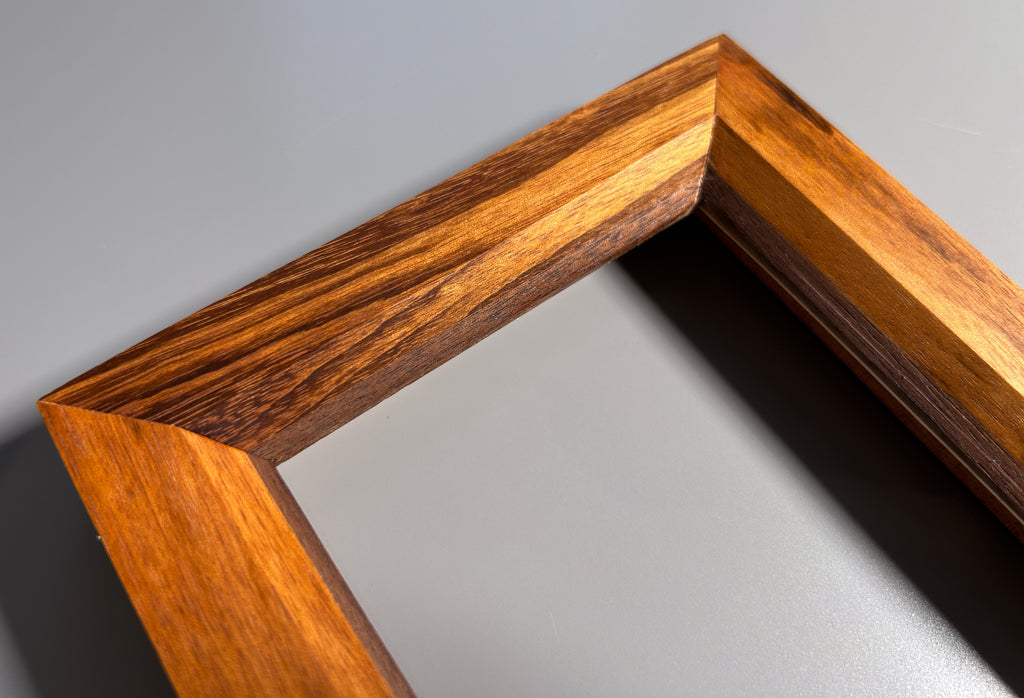 Sustainable exotic wood picture frame handmade in Europe 4x6 inches