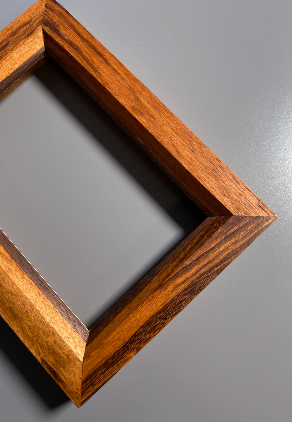 Sustainable exotic wood picture frame handmade in Europe 4x6 inches