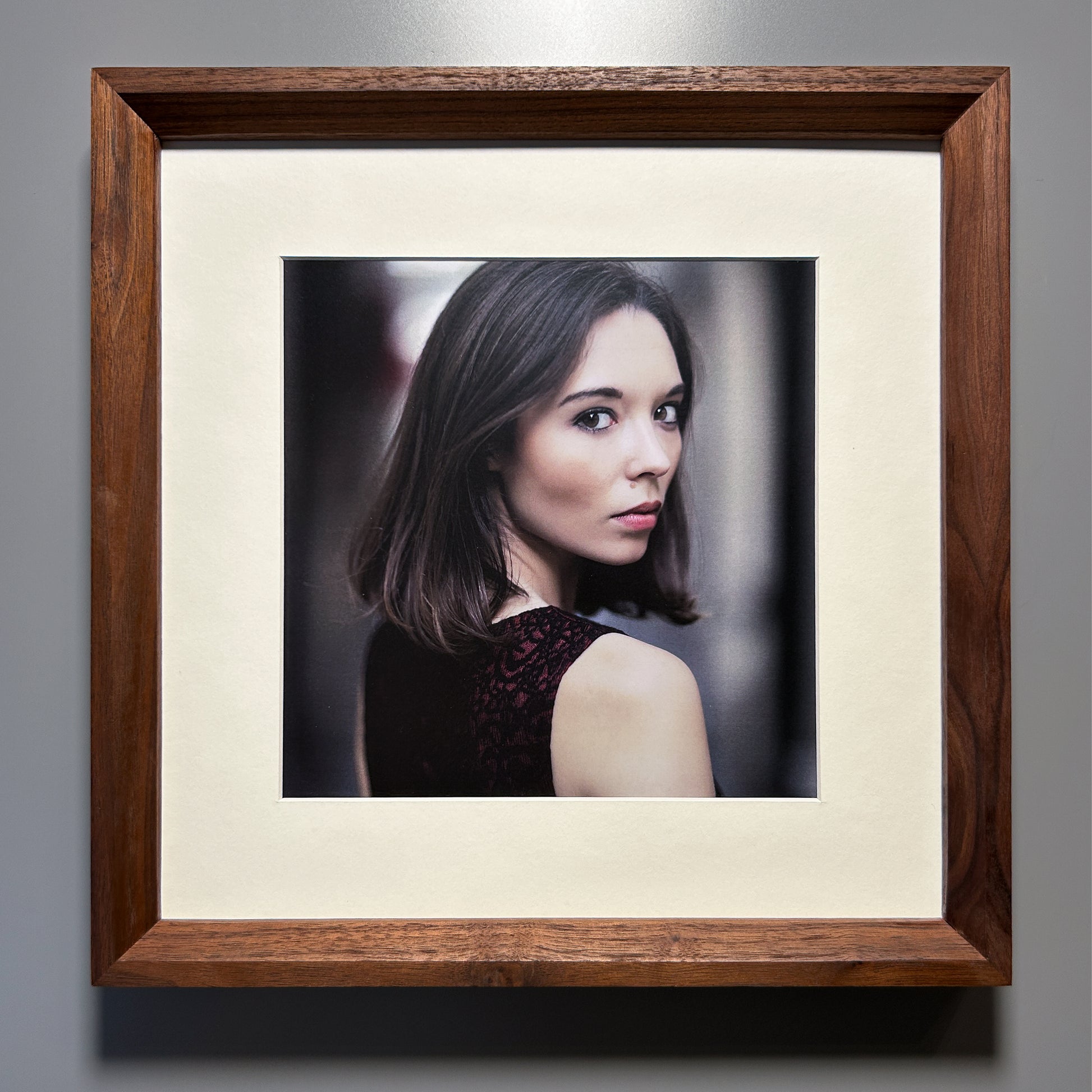 Handmade Walnut Wood Frame – 30x30 cm (12x12 inches)