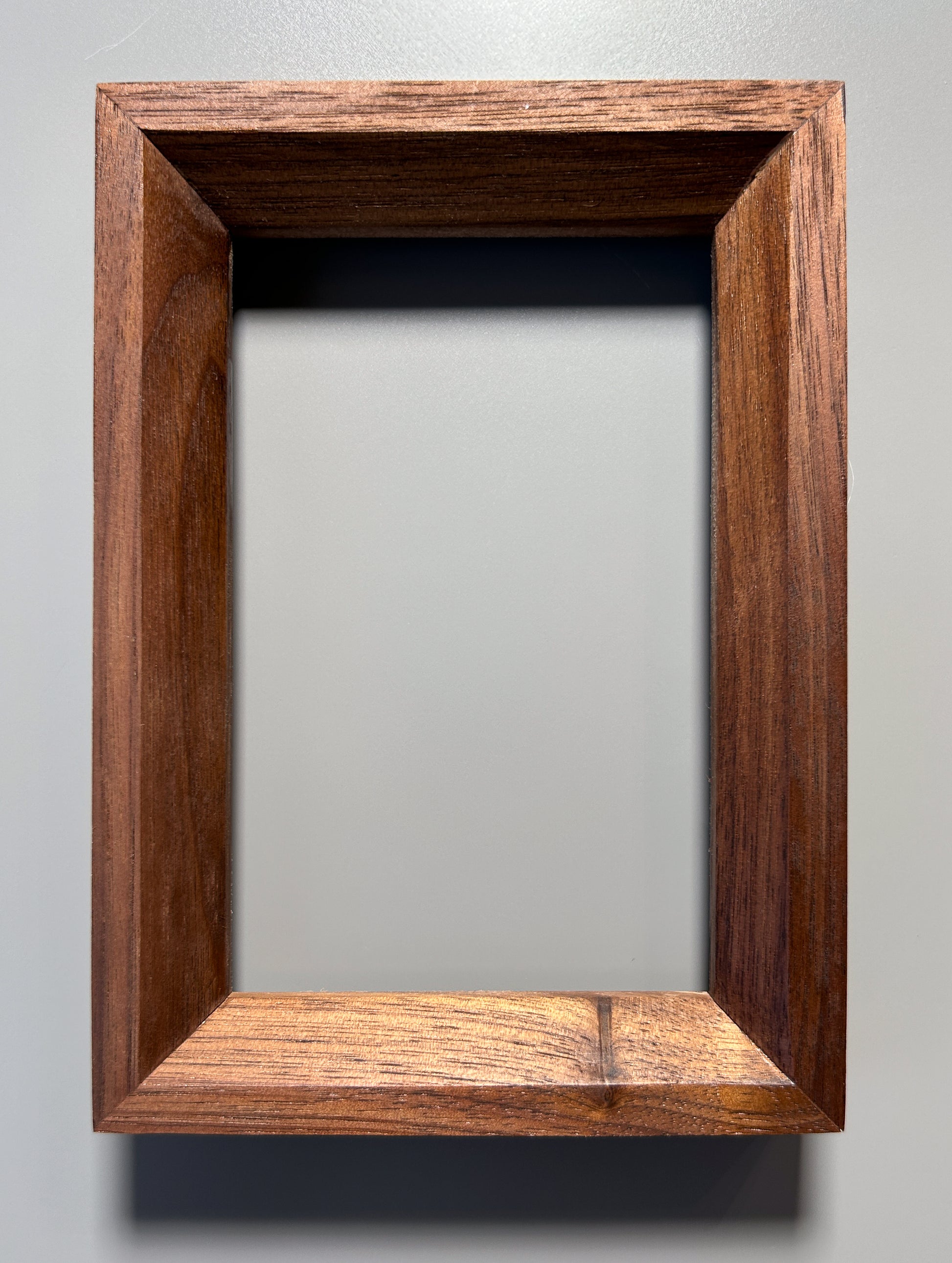 Walnut Picture Frame 4x6 inches (10×15 cm)
