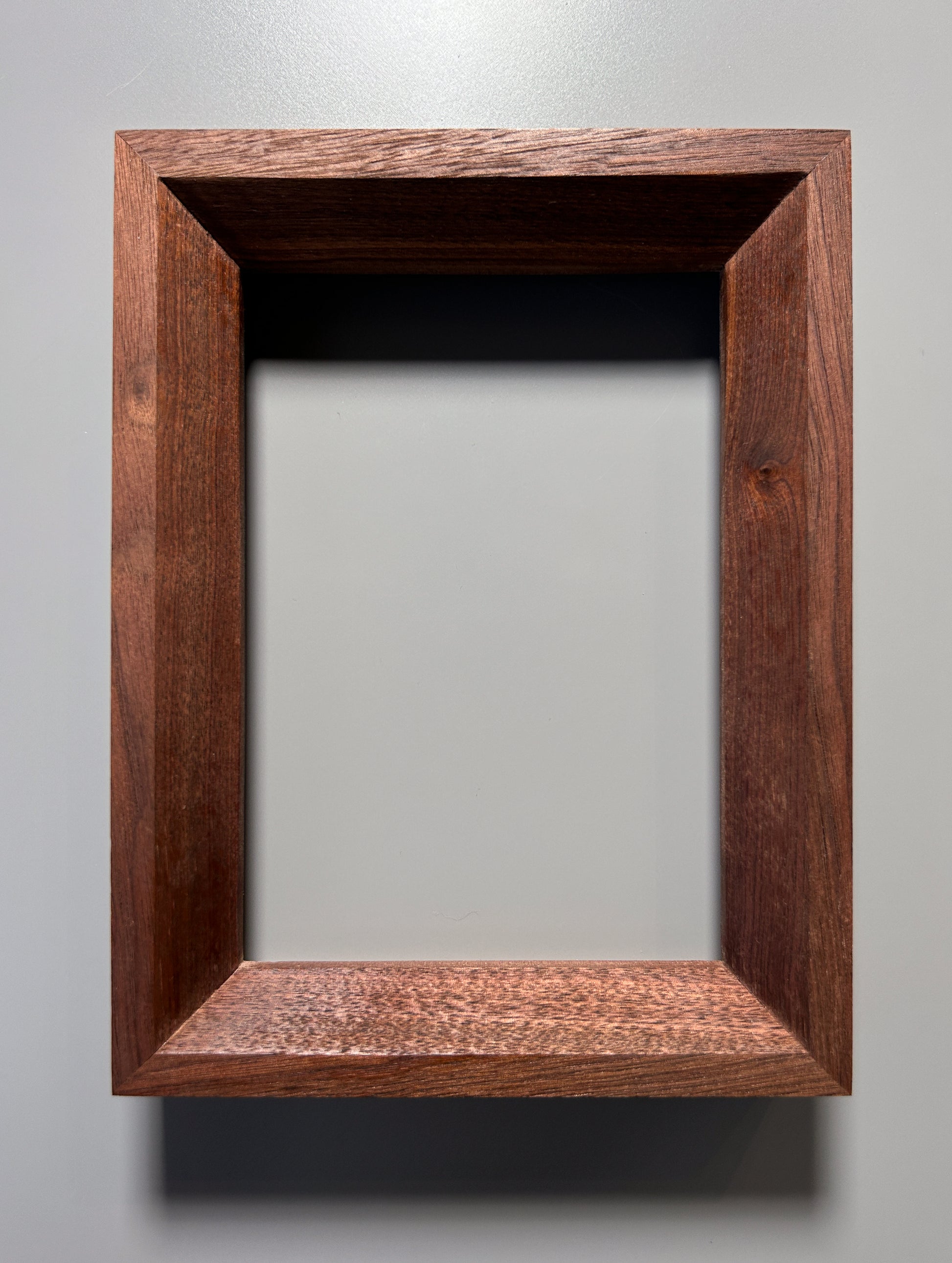 Handmade Walnut Wood Picture Frame 5×7 inches (13x18 cm)
