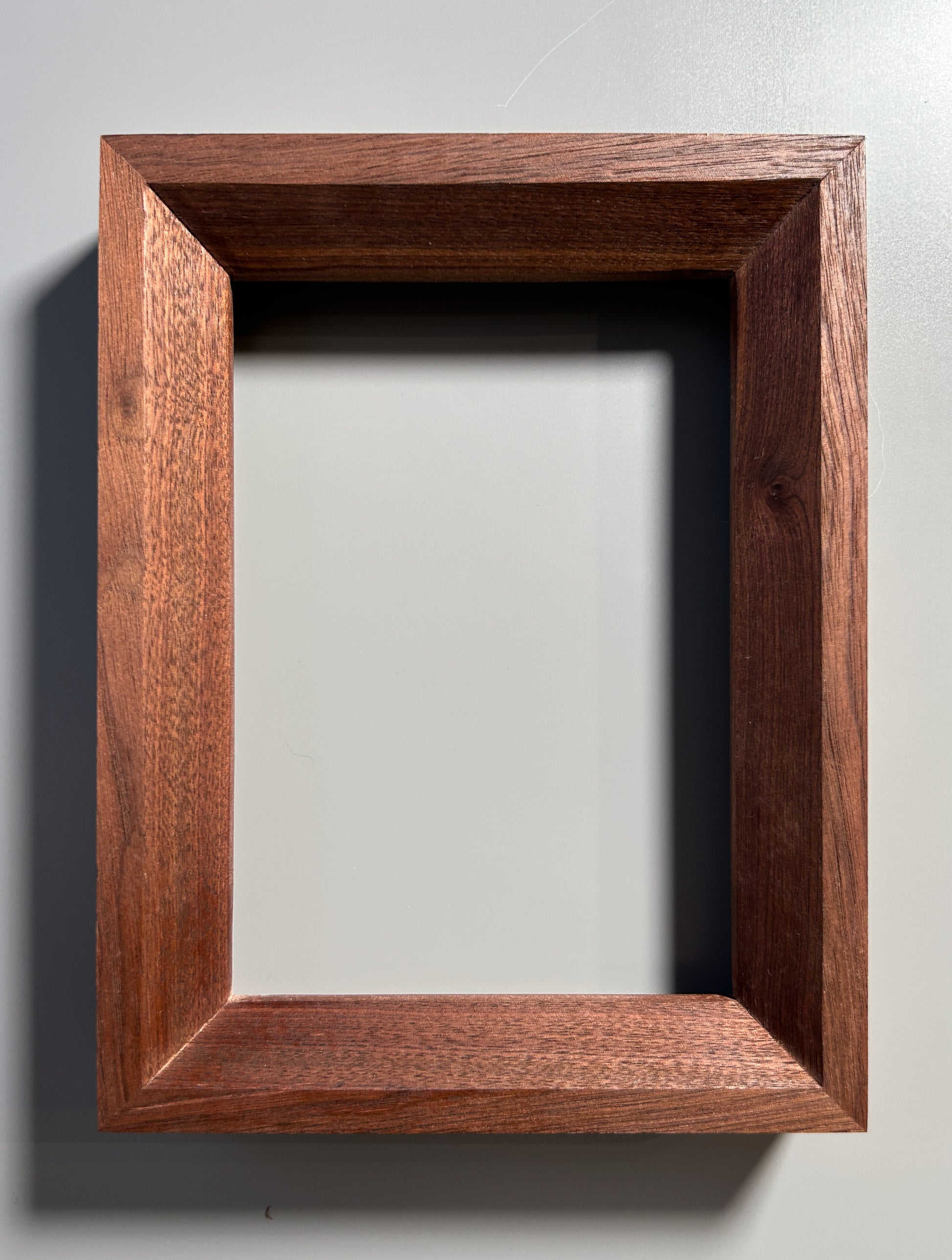 Handmade Walnut Wood Picture Frame 5×7 inches (13x18 cm)