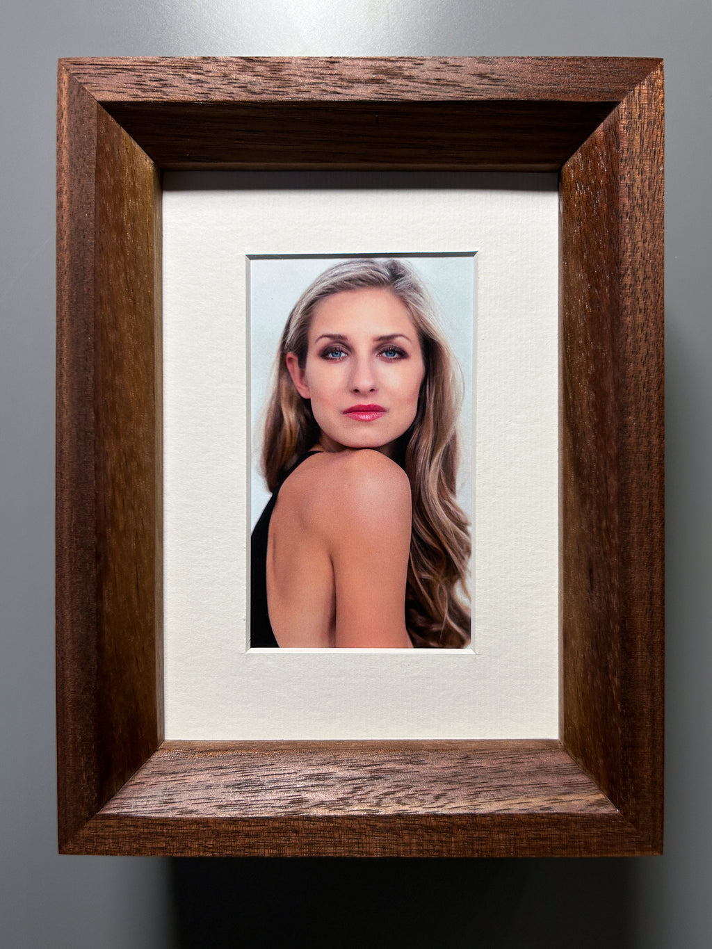 Walnut Picture Frame Handmade 5x7 inches