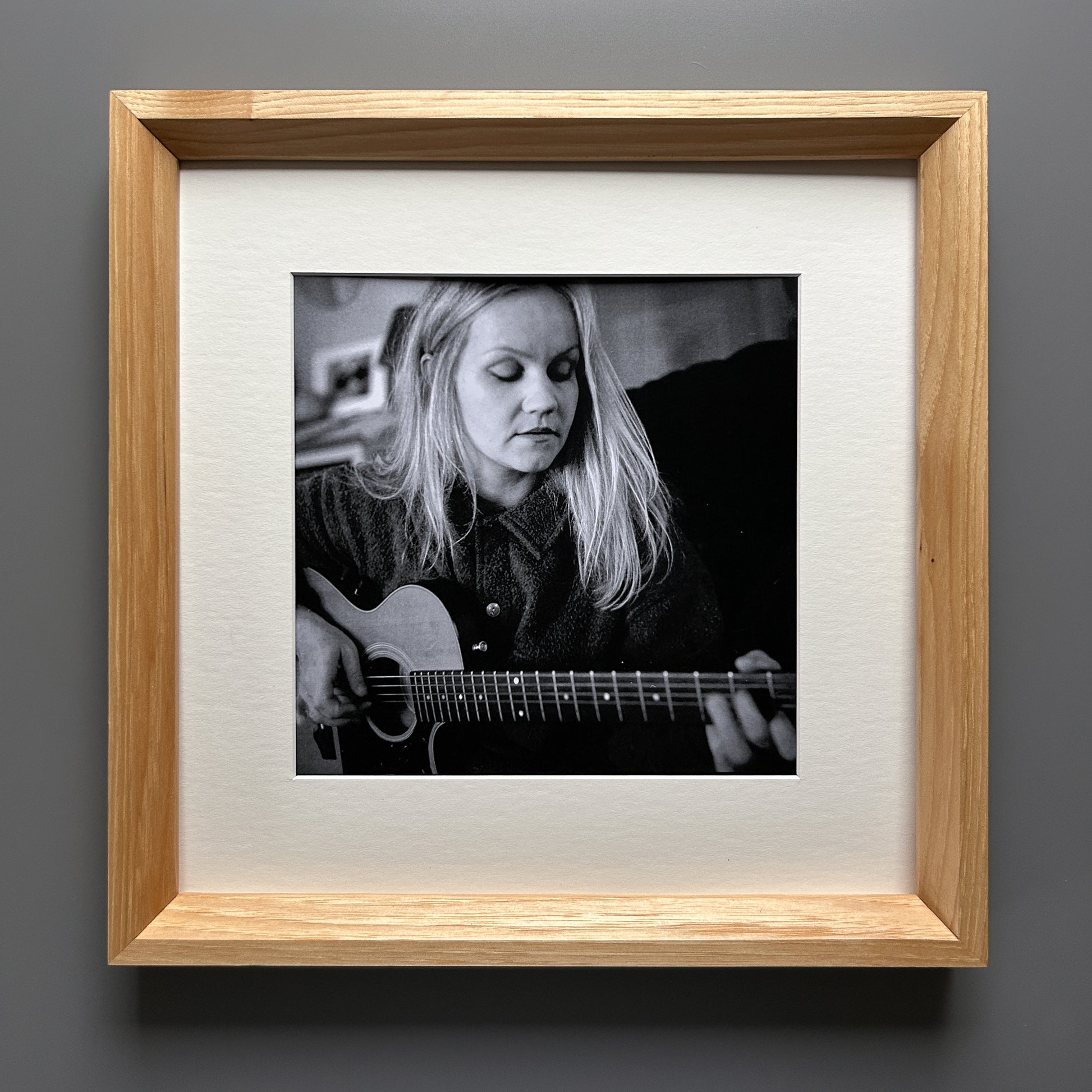 Handmade Solid White Oak Picture Frame - 30×30 cm (12x12 inches)