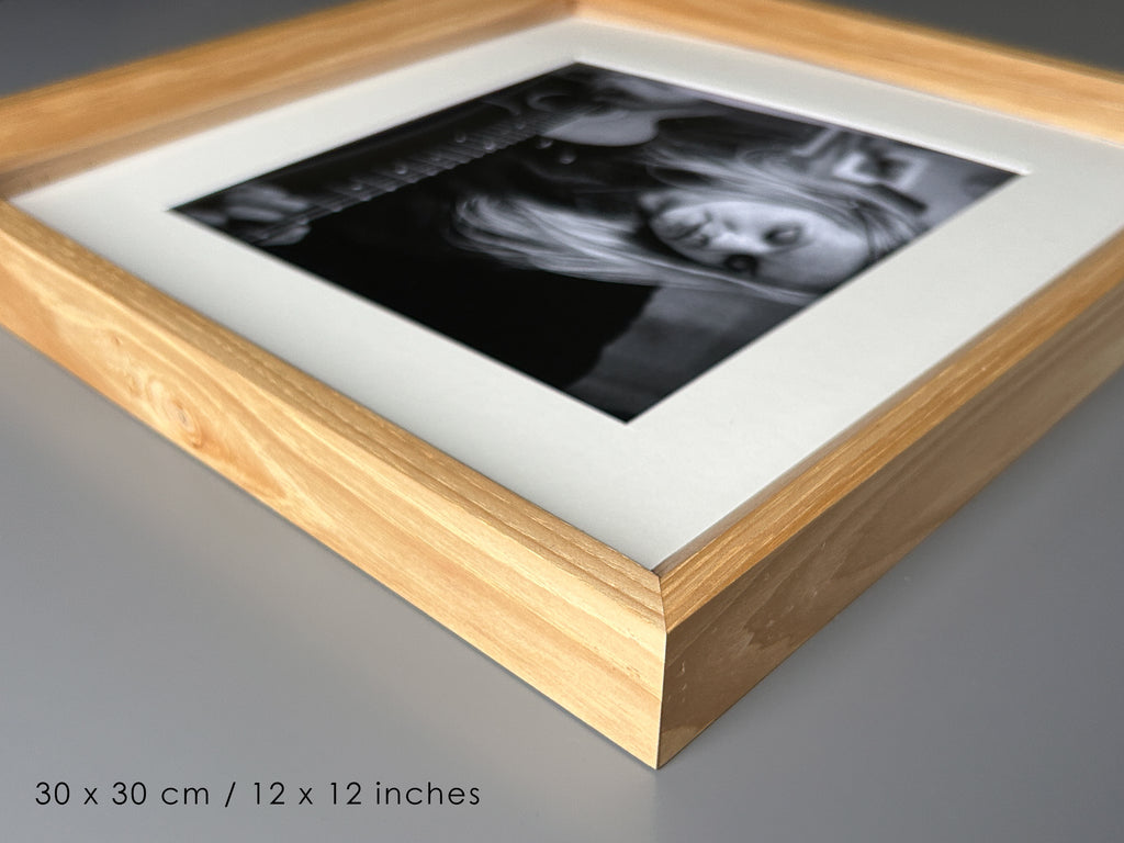 Handmade Solid White Oak Picture Frame - 30×30 cm (12x12 inches)