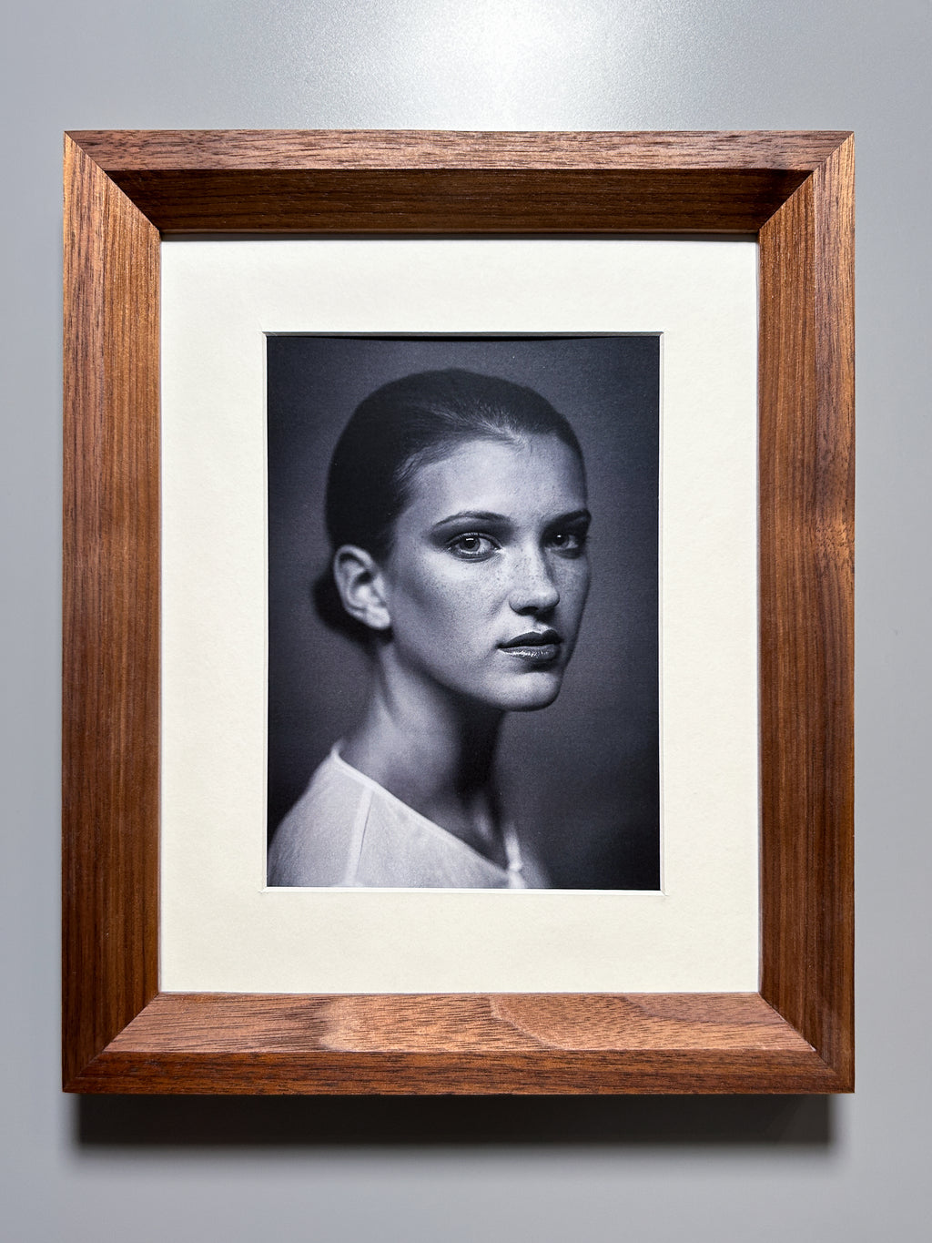 fine art frame handcrafted by artisan walnut 8x10 inches