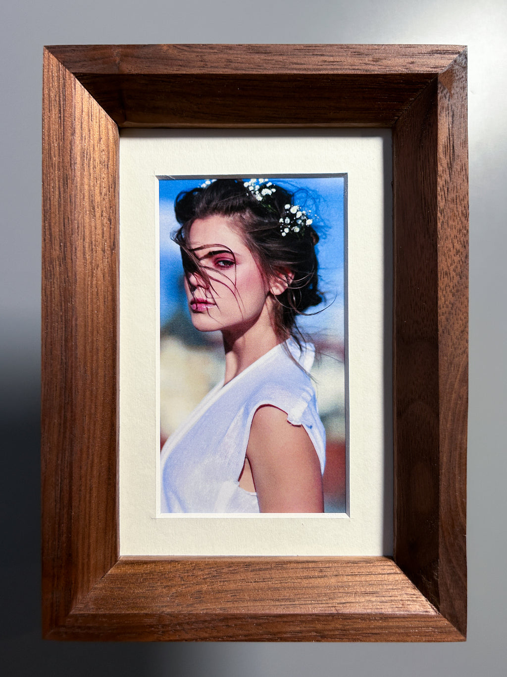 handmade wooden picture frame walnut 4x6 inches