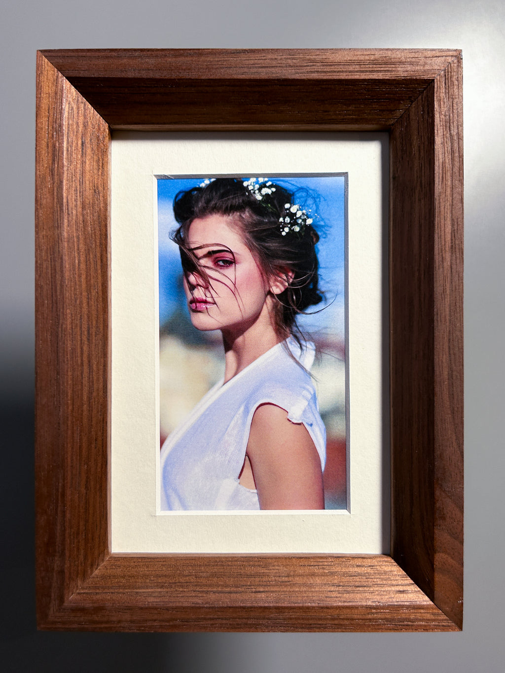 handmade wooden picture frame walnut 4x6 inches
