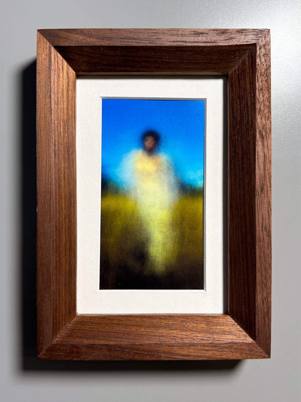 sustainably sourced exotic wood frame walnut 4x6 inches