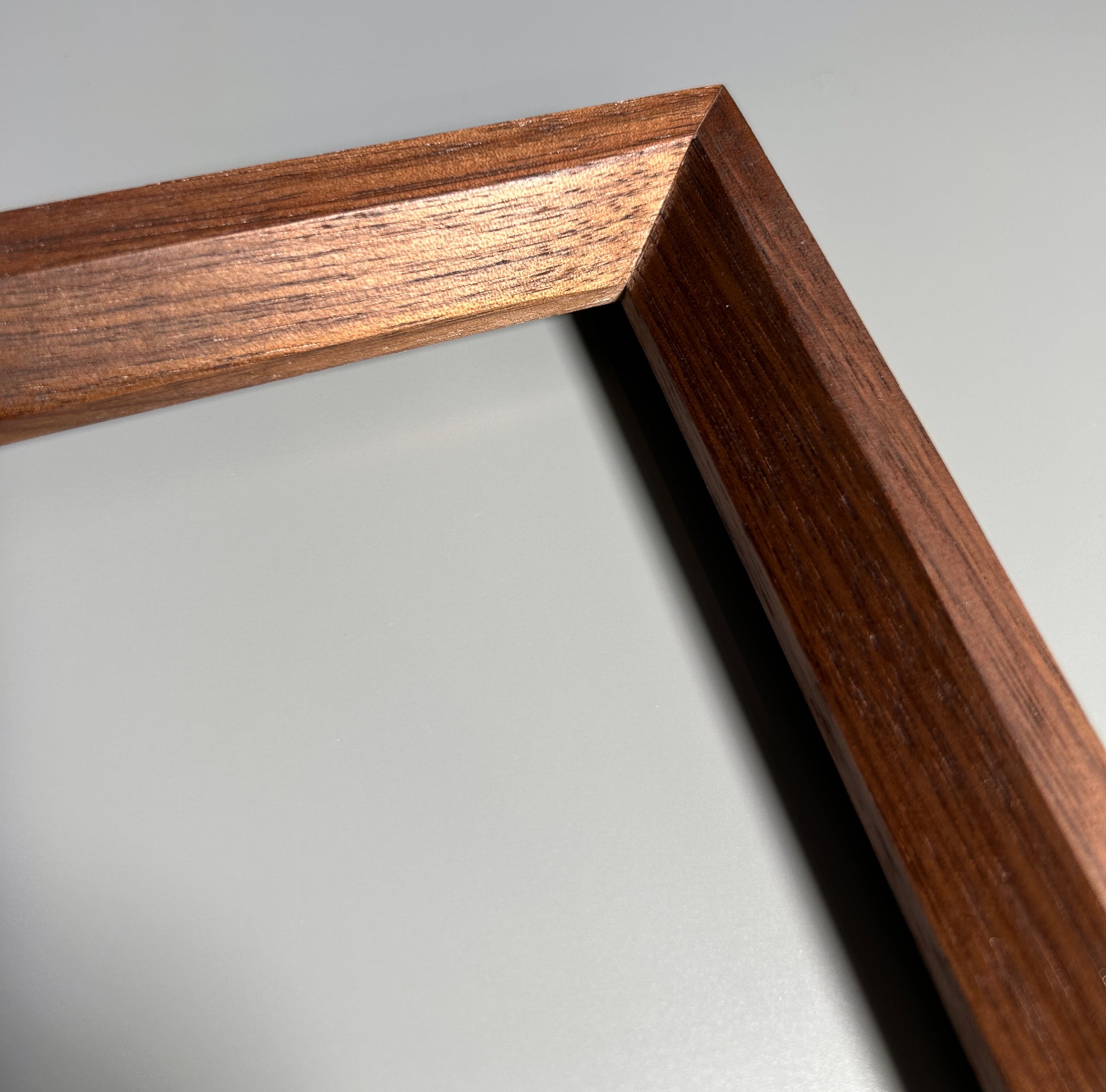 sustainably sourced exotic wood frame walnut 4x6 inches