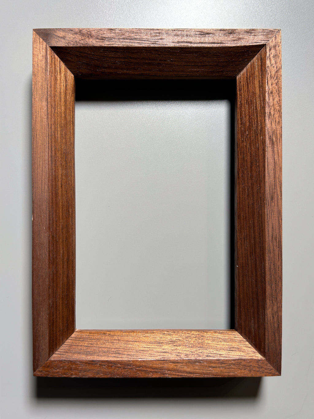 sustainably sourced exotic wood frame walnut 4x6 inches